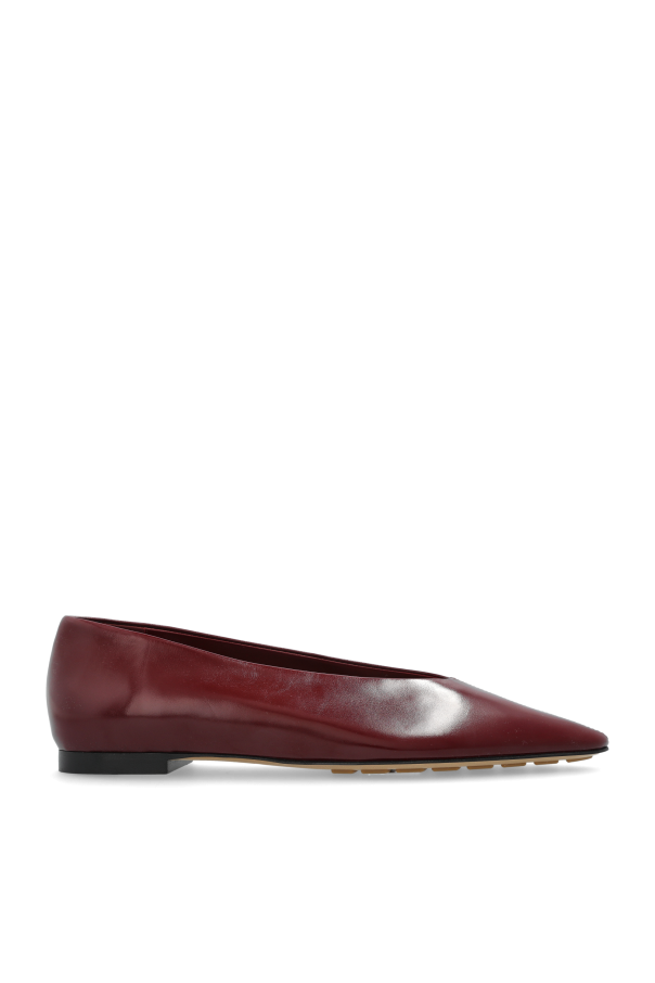 Bottega Veneta ブラック レザー フラット シューズ 39 Bottega Veneta ブラック レザー フラット シューズ 39